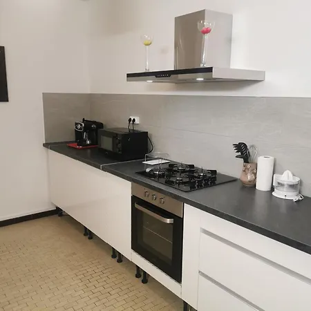 Apartman Le Repaire Des Travailleurs - Balcon Prive - Jonage
